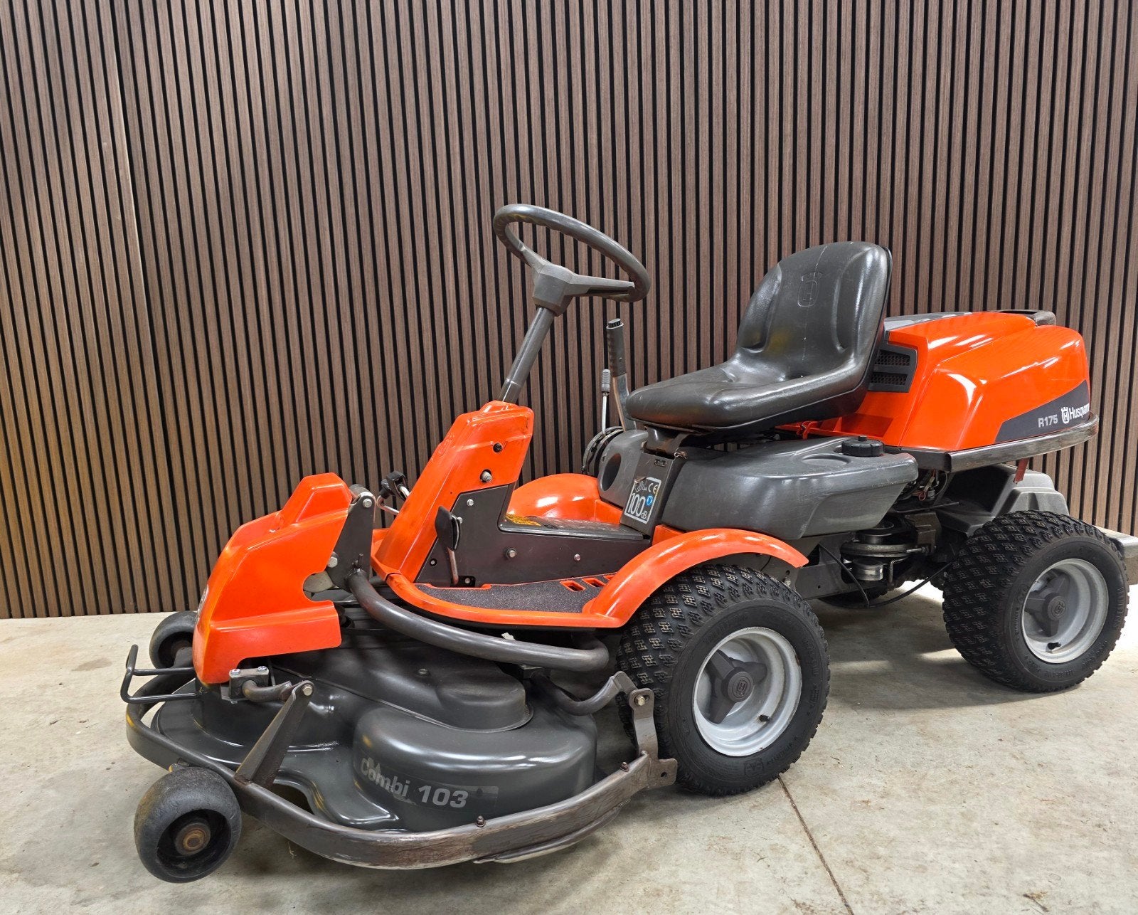 Nette Husqvarna rider R175 frontmaaier, Tuin en Terras, Zitmaaiers, Ophalen, Gebruikt