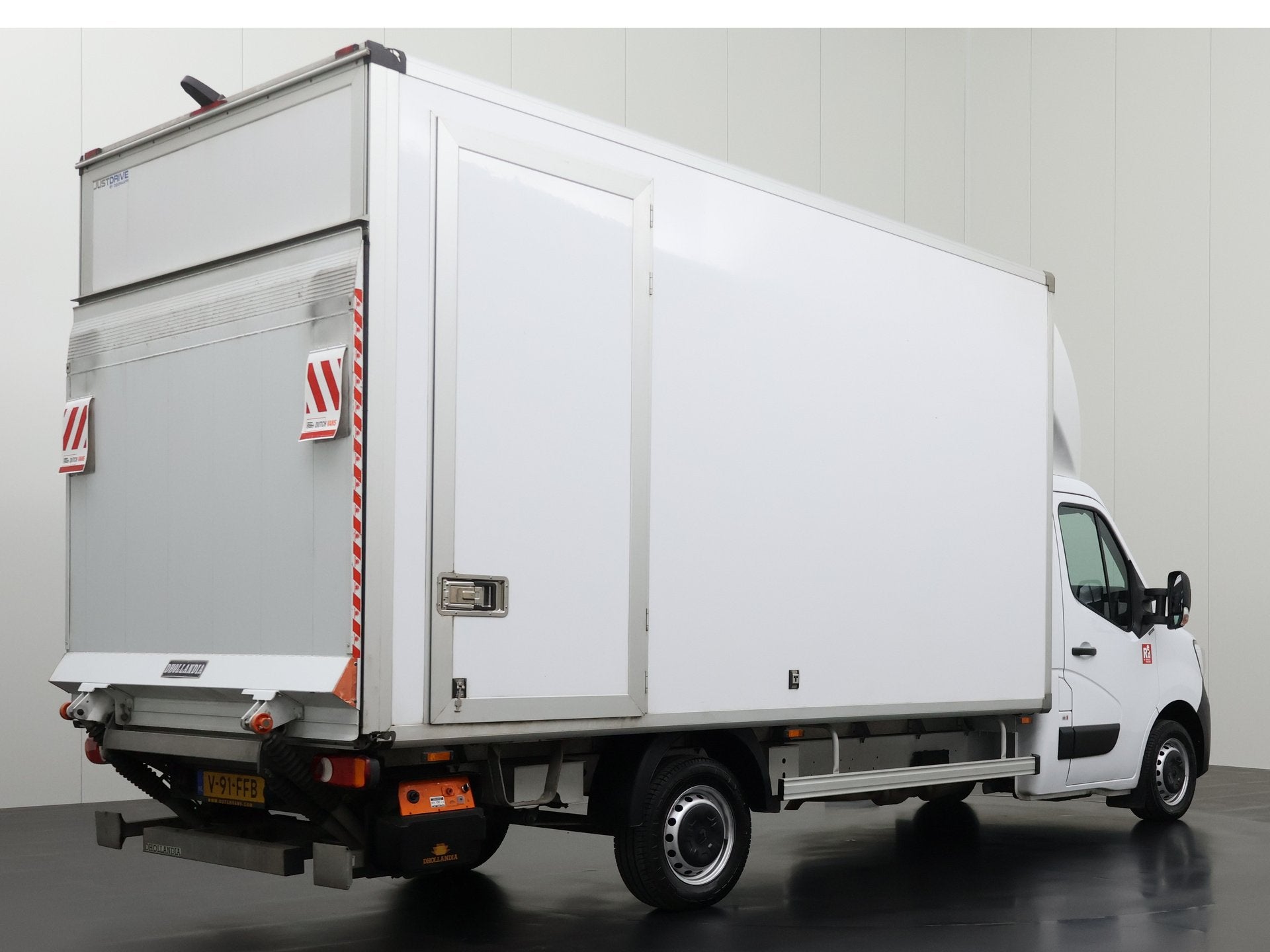 Renault Master 2.3DCi 145PK Bakwagen+Laadklep 2024 | Bomvol, Voorwielaandrijving, Gebruikt, Euro 6, 4 cilinders