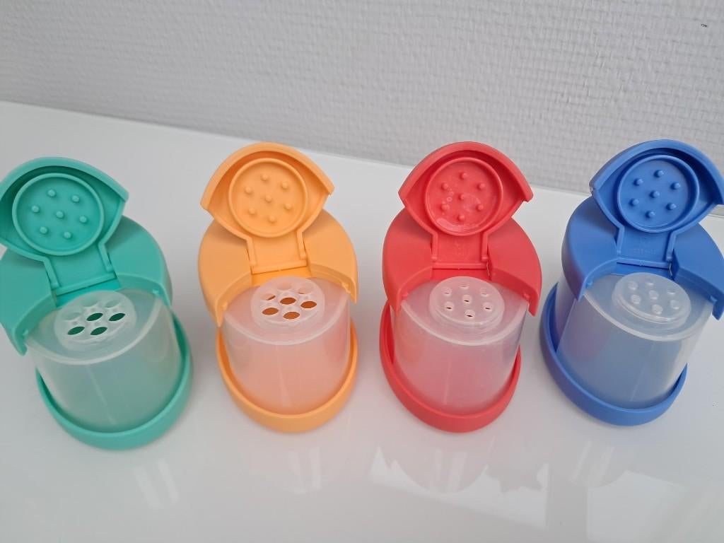 Tupperware Kruiden strooiers strooibusjes, Ophalen of Verzenden, Nieuw, Bus of Trommel