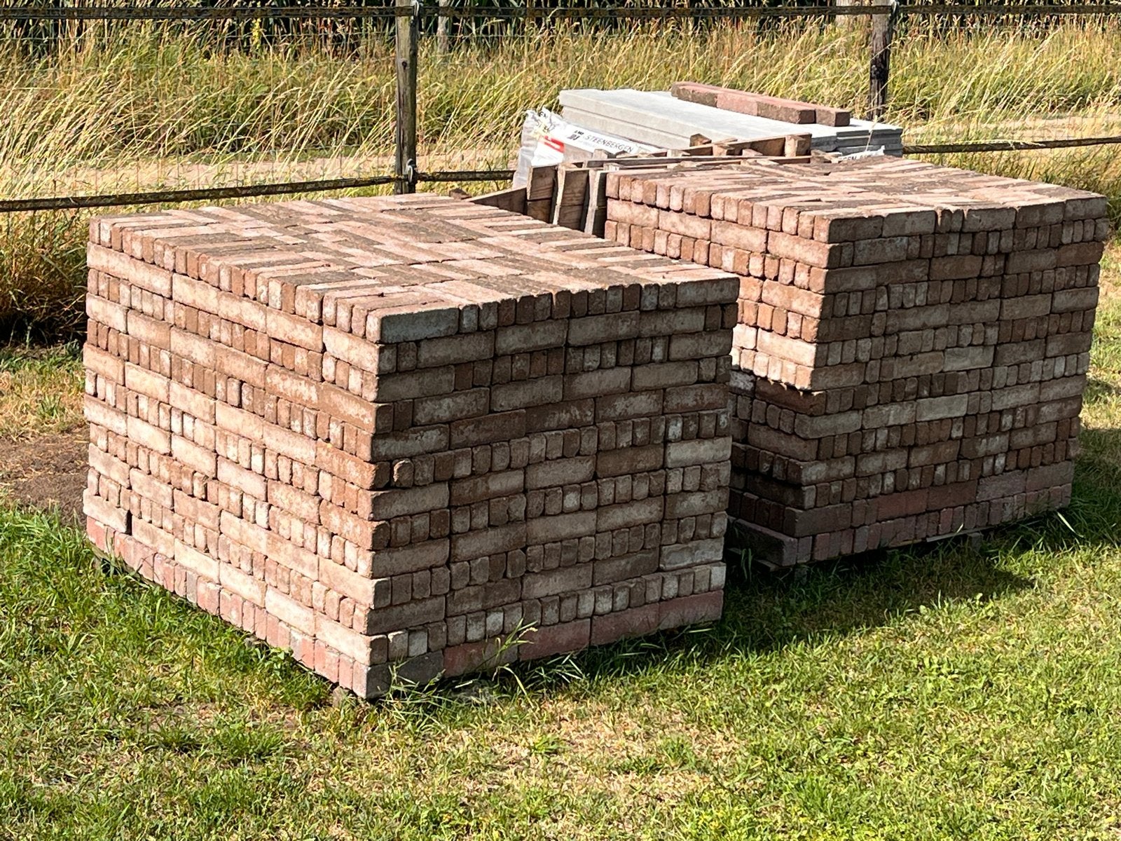 GRATIS partij waaltjes, ca 24 m2, Tuin en Terras, Ophalen, Gebruikt, Beton, Klinkers