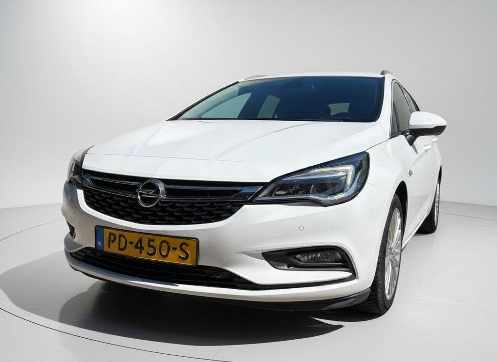 Opel Astra Sports Tourer 1.4 Online Edition TREKHAAK - CRUIS, Stof, Gebruikt, 150 pk, Wit