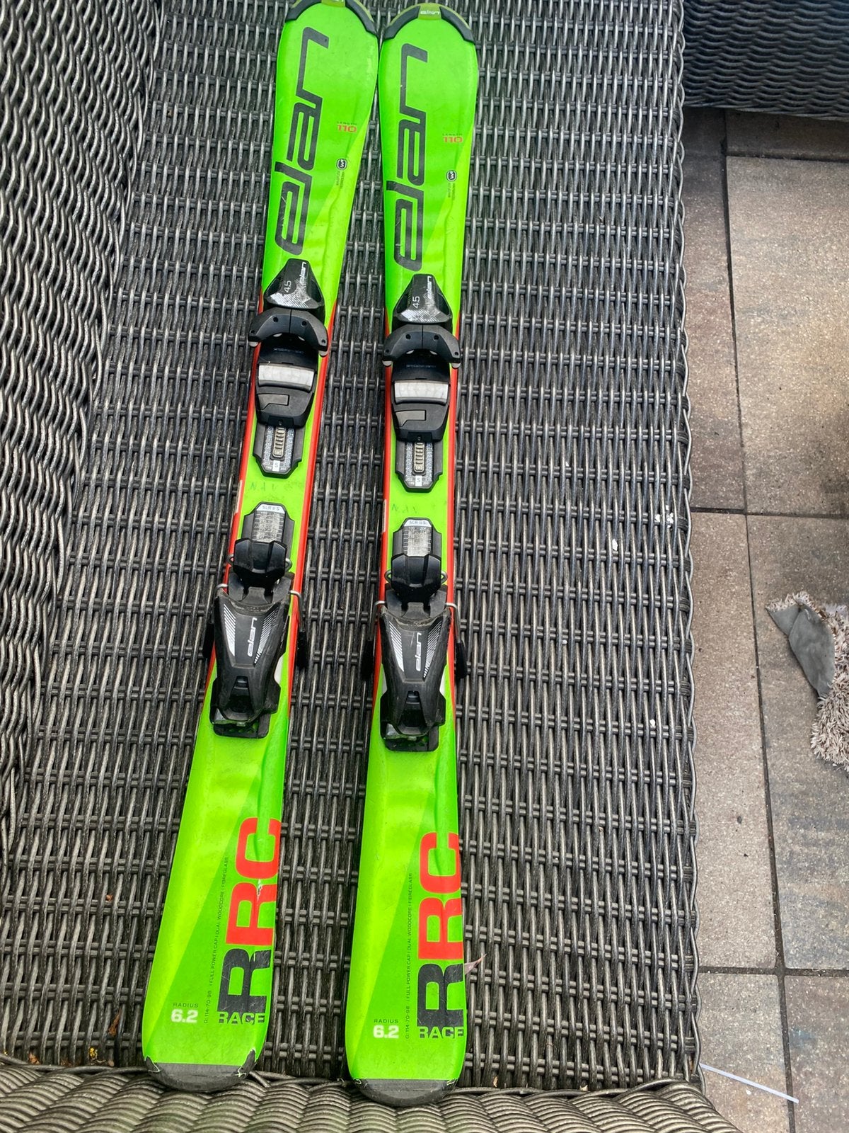 Elan RC Race 110 cm – slalom/raceski – incl. bindingen, Sport en Fitness, Skiën en Langlaufen, 100 tot 140 cm, Zo goed als nieuw