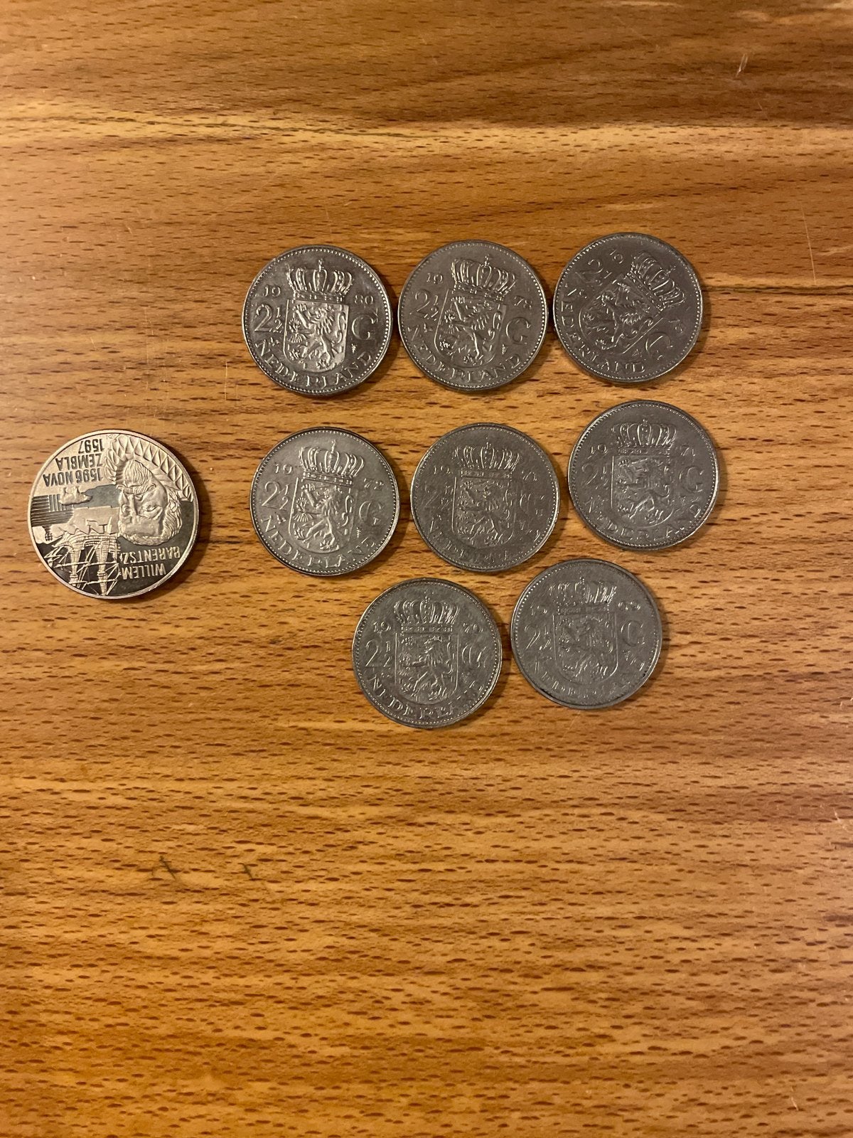Diverse Nederlandse munten en herdenkingsmunt, Ophalen of Verzenden, Koningin Beatrix, Euro's, Setje