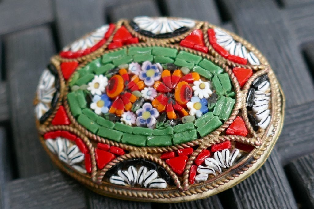 Italiaanse Micro Mozaïek Broche, Ophalen of Verzenden, Overige materialen, Broche, Verguld