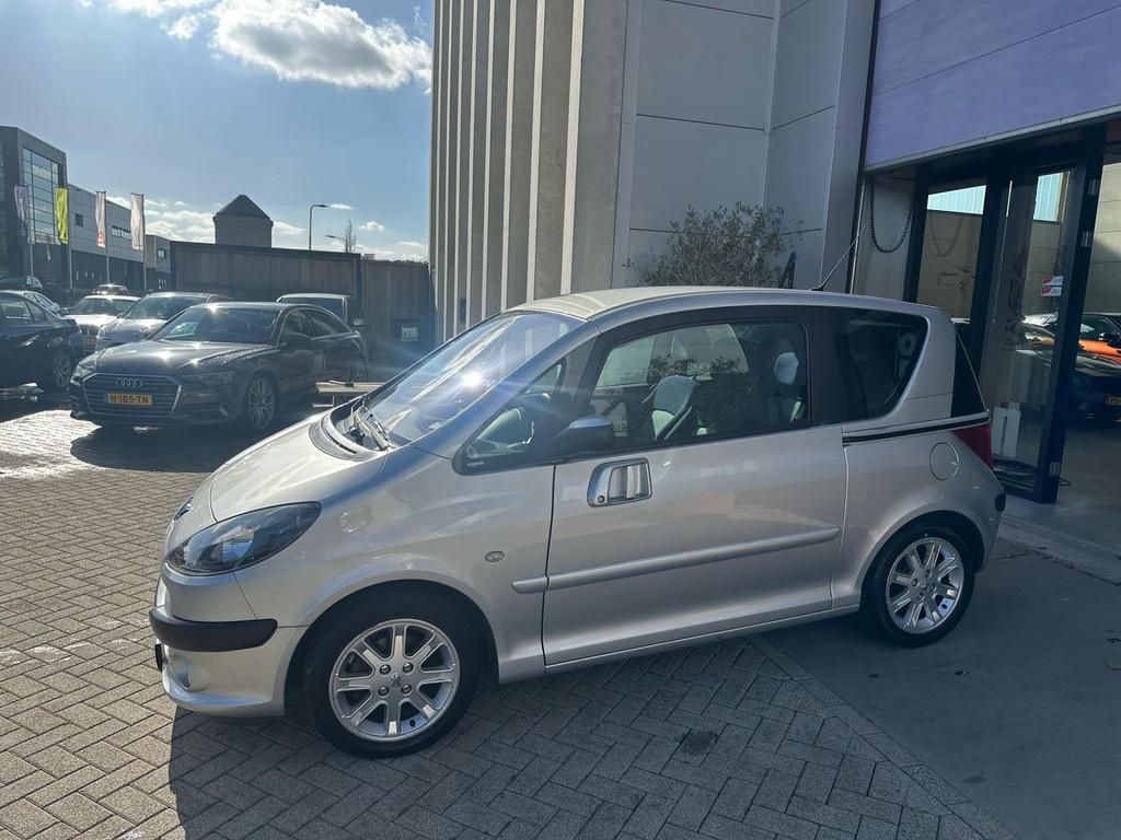Peugeot 1007 1.6-16V Sporty Automaat! NAP! NAVI! INRUIL MOLG, Auto's, Peugeot, Gebruikt, 4 cilinders, 4 stoelen, Bedrijf