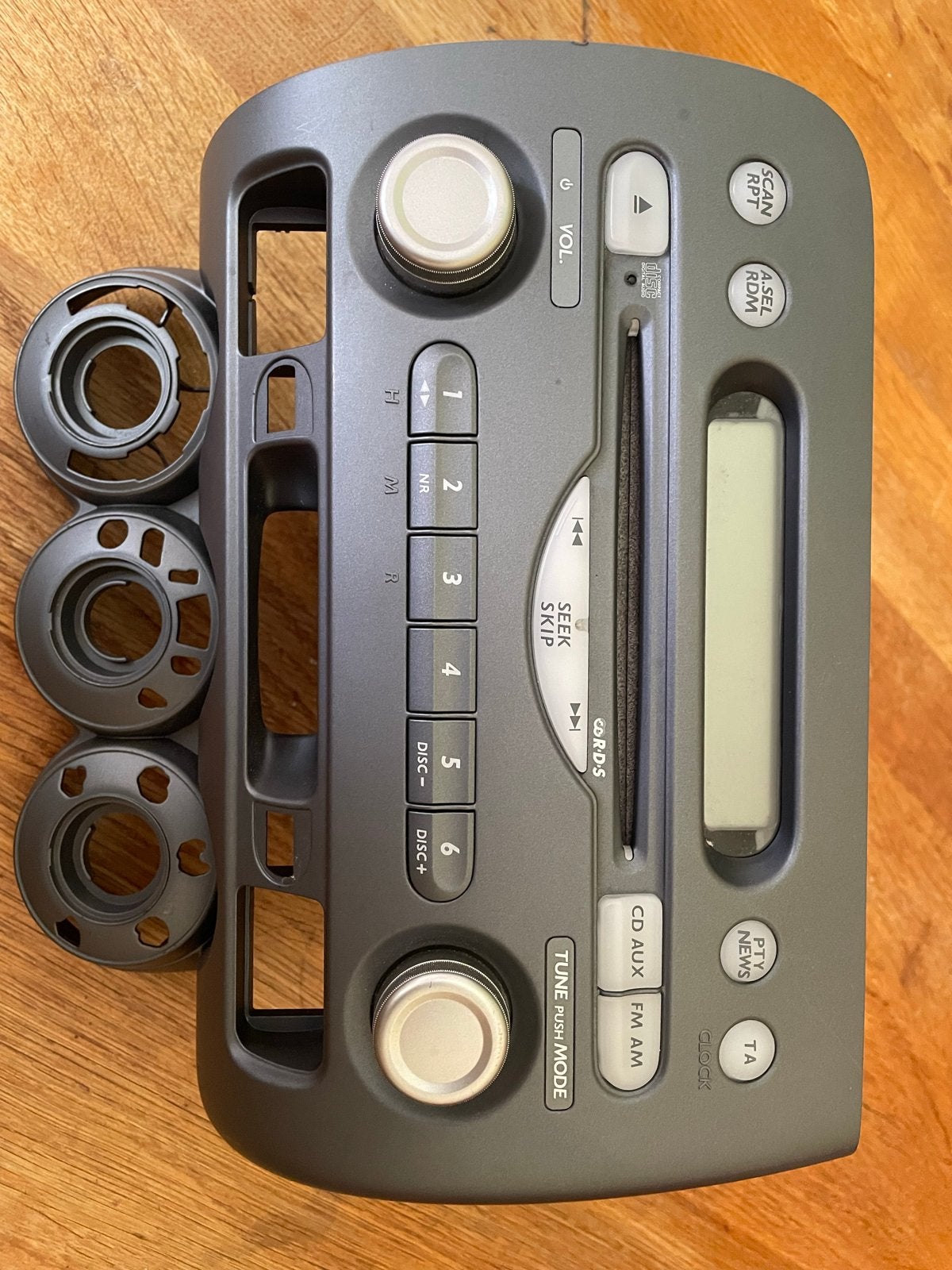 Originele Honda Jazz Radio - Bouwjaar 2004, Auto diversen, Autoradio's, Ophalen of Verzenden, Gebruikt