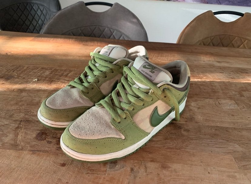 Nike SB Dunk Low 'Celadon' sneakers, Kleding | Dames, Ophalen of Verzenden, Zo goed als nieuw, Groen, Sneakers of Gympen