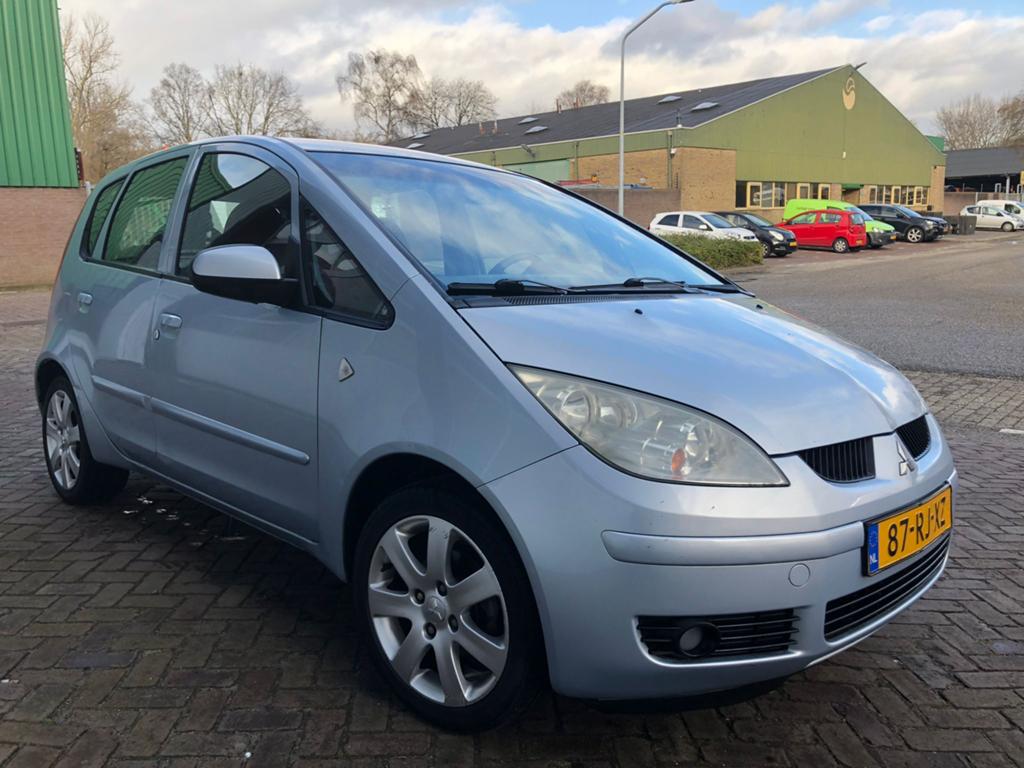 Mitsubishi Colt 1.5 CZ5 2005 Blauw, Voorwielaandrijving, Stof, 40 €/maand, 4 cilinders