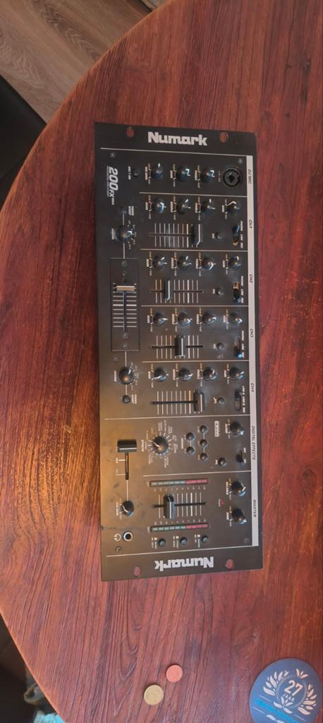 Numark 200FX MKII DJ Mixer, Muziek en Instrumenten, Mengpanelen, Ophalen of Verzenden, Gebruikt, 5 tot 10 kanalen, Microfooningang