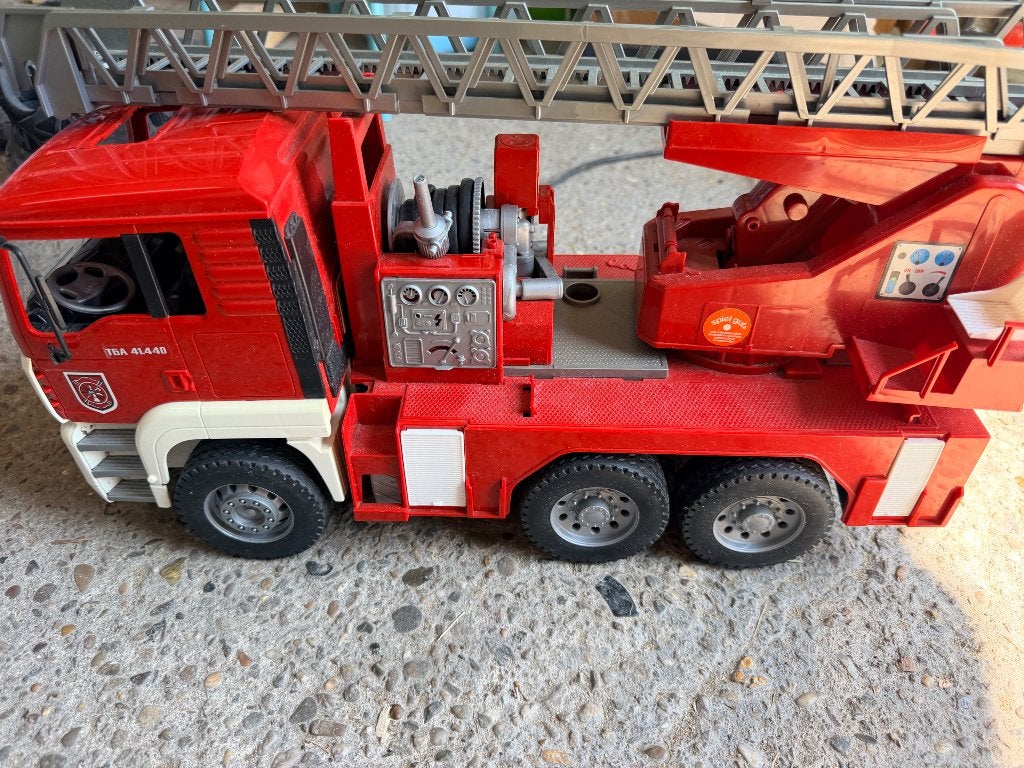 speel goed brandweer wagen, Verzenden, Gebruikt, Bus of Vrachtwagen, Overige merken