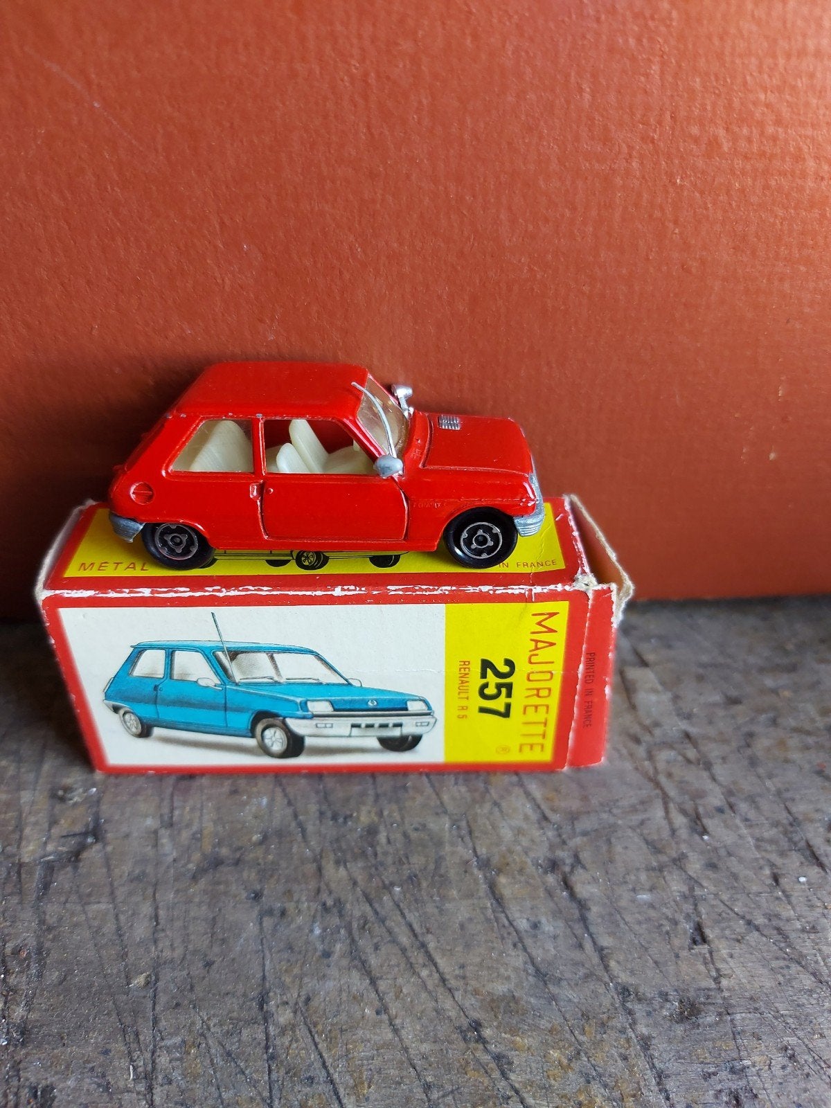 Majorette Renault 5 R5 Rood met doosje -, Hobby en Vrije tijd, Ophalen of Verzenden