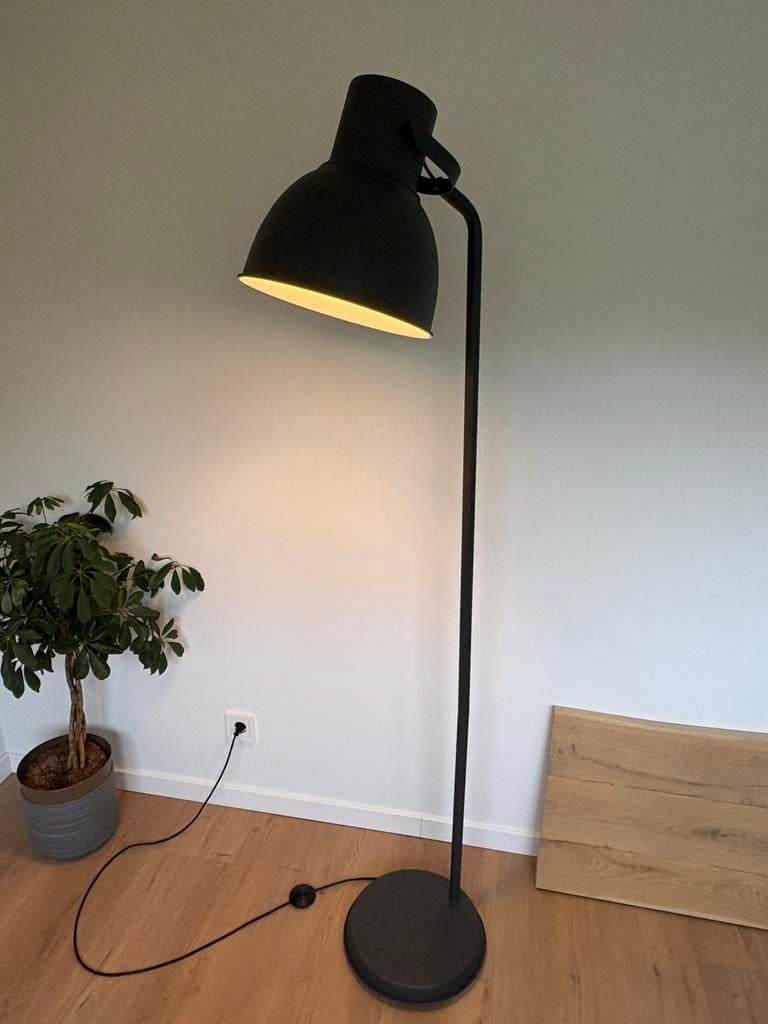Hektar staan lamp - Ikea, Ophalen, Zo goed als nieuw, 150 tot 200 cm