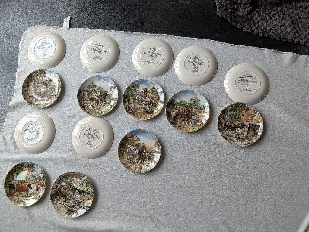 Uniek: 2x Bijna Complete Set Wedgwood "Life on the Farm", Antiek en Kunst, Antiek | Wandborden en Tegels, Ophalen of Verzenden