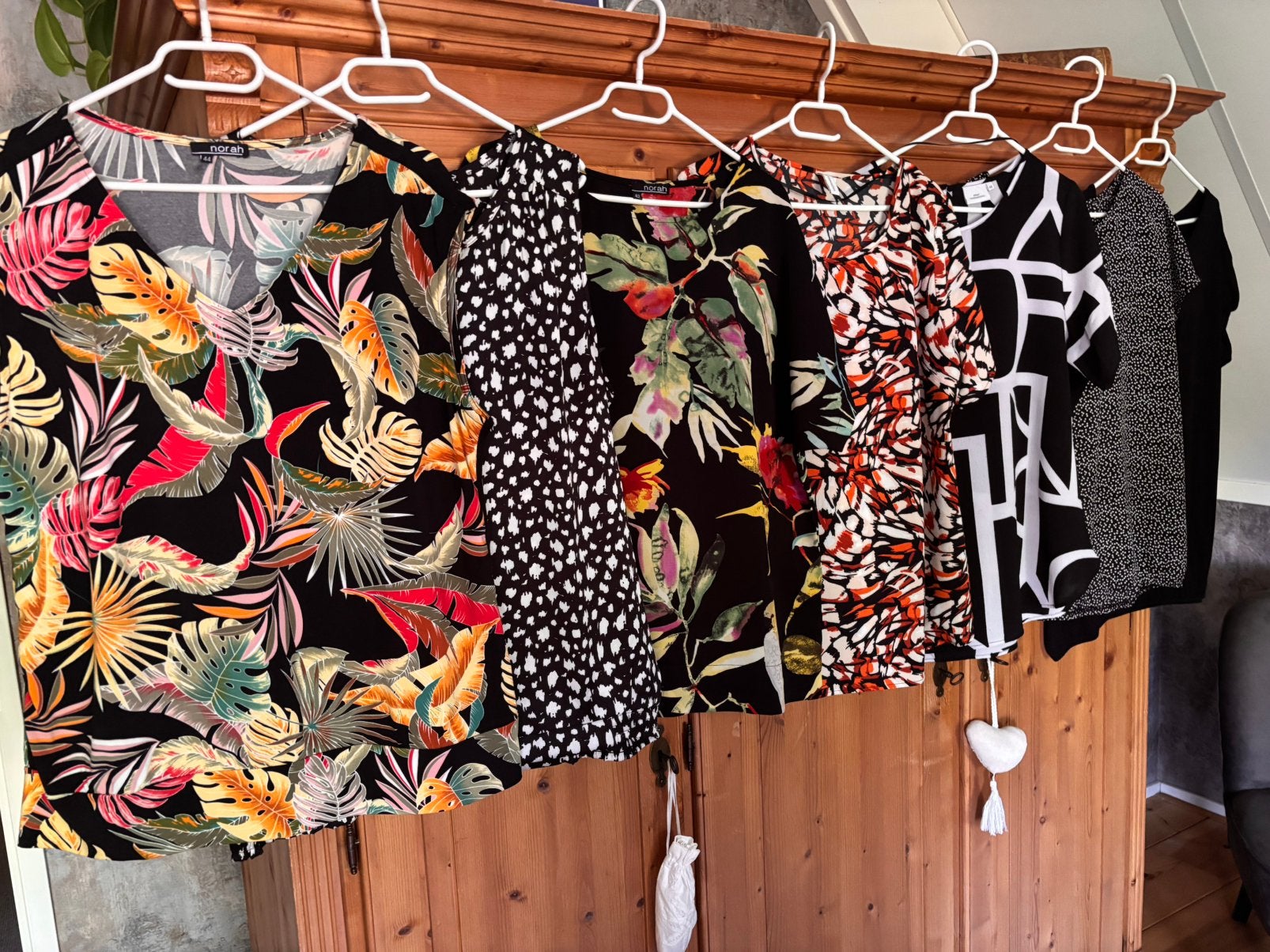 Set 7 stuks Zomer Blouses maat L\XL merk Norah., Ophalen of Verzenden, Zo goed als nieuw, Maat 46/48 (XL) of groter, Overige kleuren