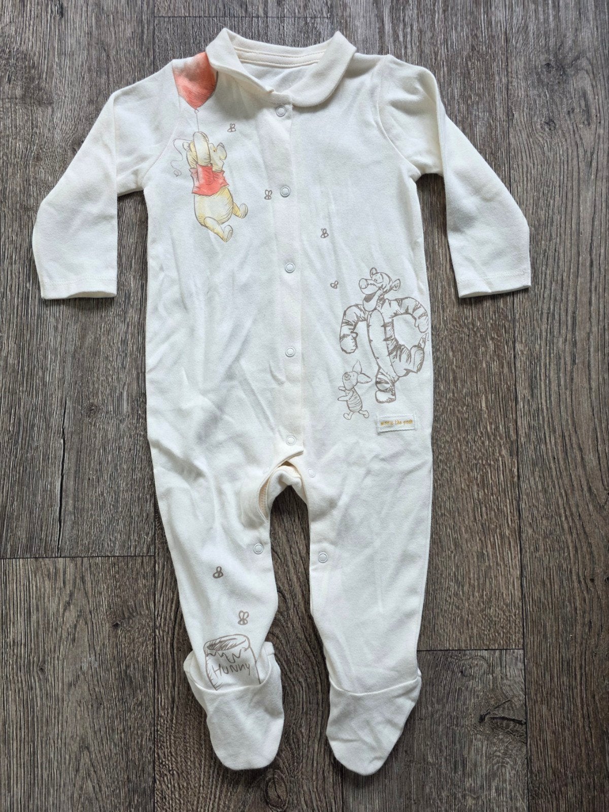 Nieuw Winnie de Poeh boxpakje 6-9 maanden, Ophalen of Verzenden, Nieuw, Disney, Jongetje of Meisje