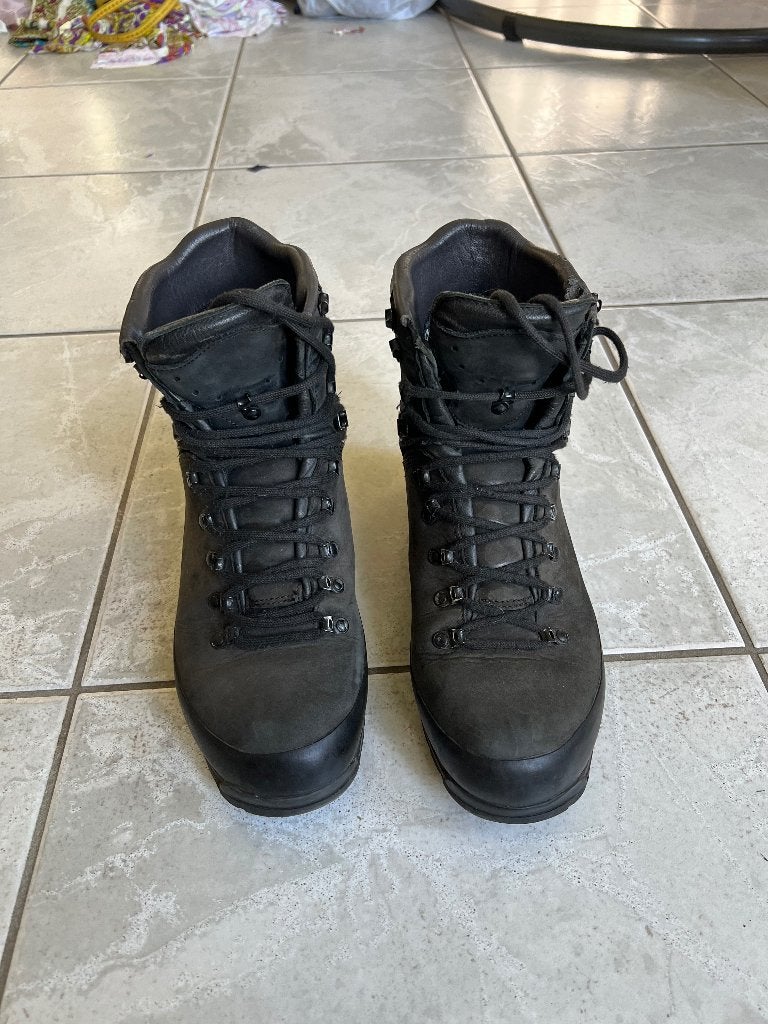 Gedragen paar Meindl 3718-01 Island Pro M2  maat 290M. 45, Sport en Fitness, Bergsport en Wandelen, Verzenden, Gebruikt, Schoenen