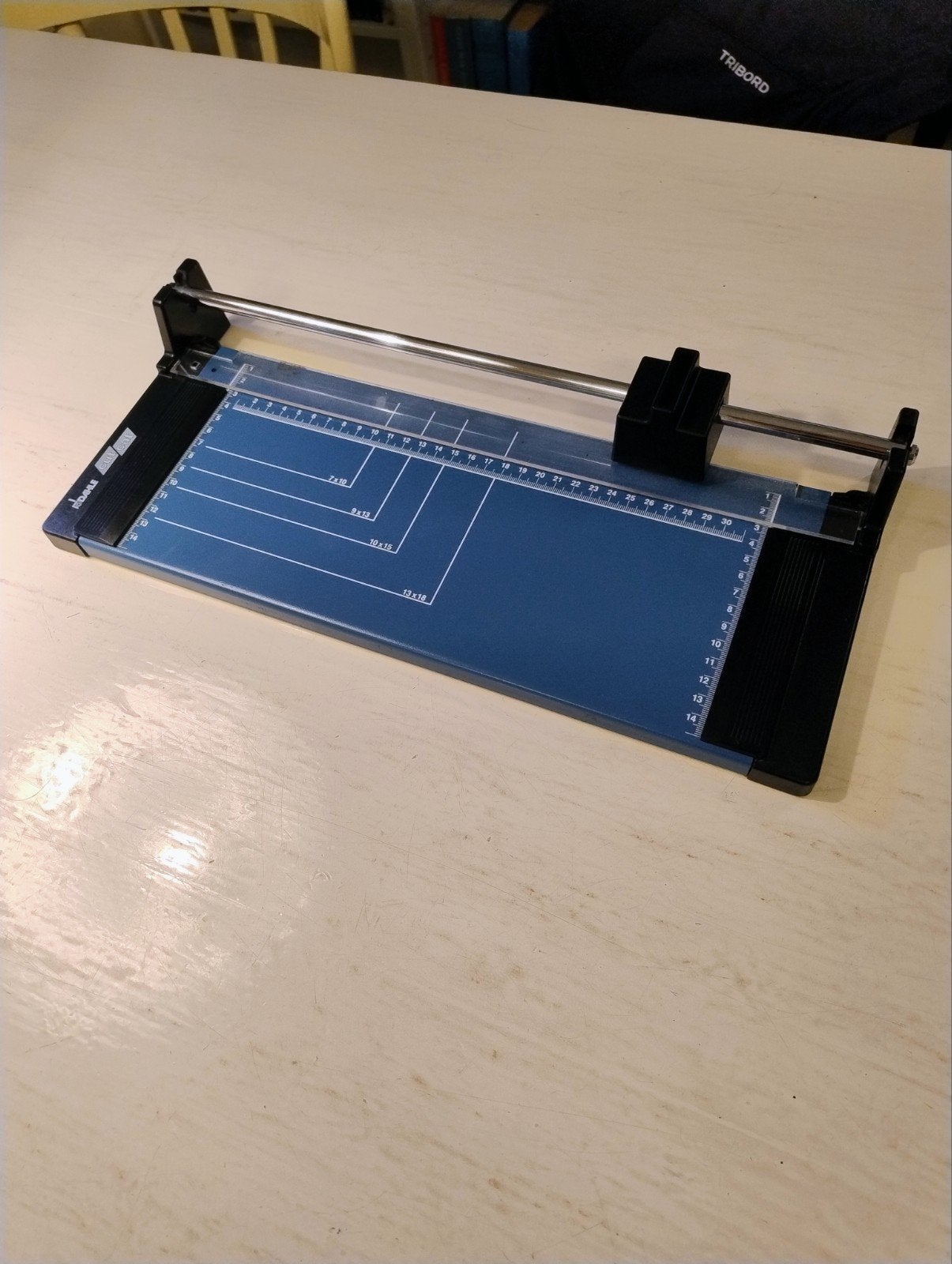 Snijmachine voor papier en karton, Ophalen, Gebruikt, Gereedschap of Toebehoren, Geschikt voor karton