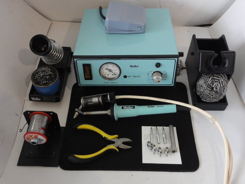 WELLER 700EC DESOLDEER STATION, Hobby en Vrije tijd, Elektronica-componenten, Ophalen of Verzenden, Zo goed als nieuw