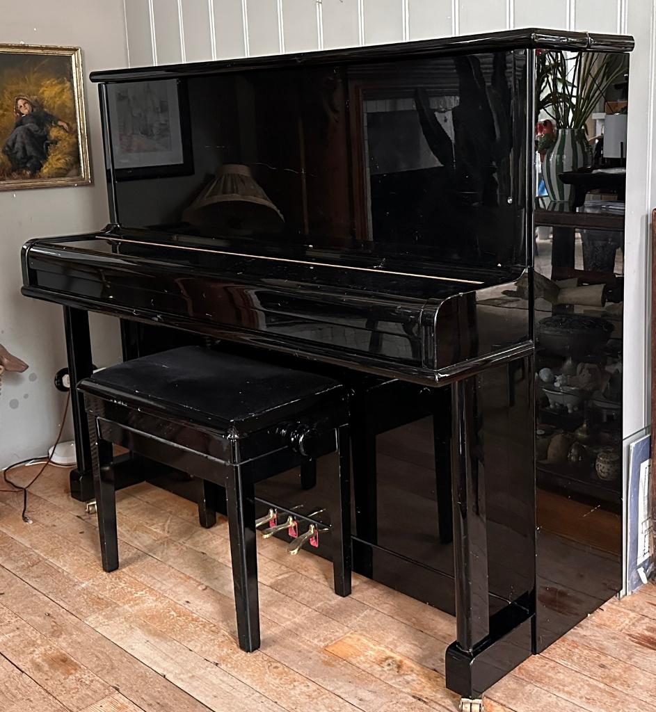 Irmler piano, circa 22 jaar oud T.E.A.B., Muziek en Instrumenten, Piano's, Ophalen, Gebruikt, Zwart, Piano