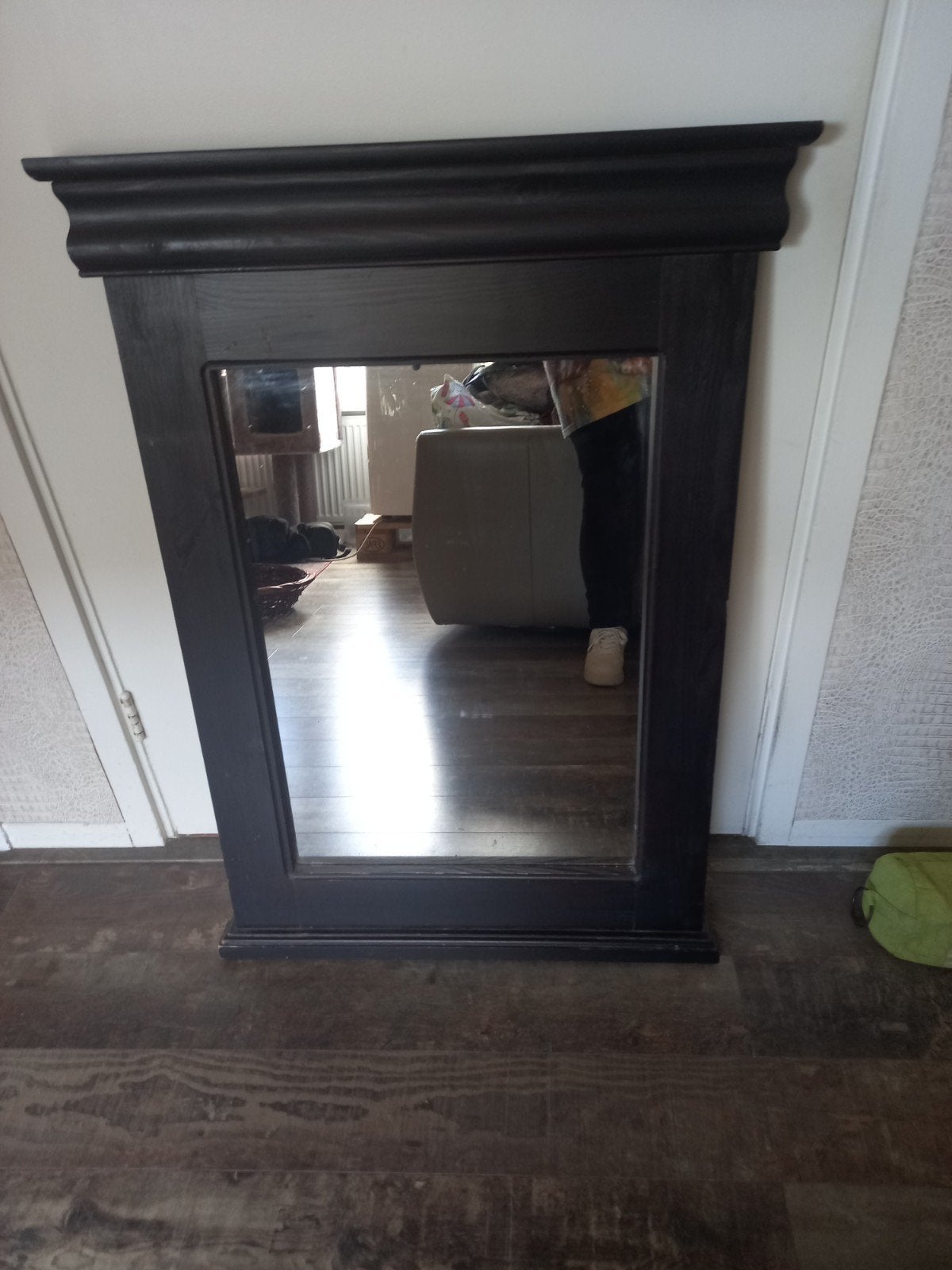 donkerbruine spiegel met lijst - 92x67 cm, Ophalen, Gebruikt, Minder dan 100 cm, Rechthoekig