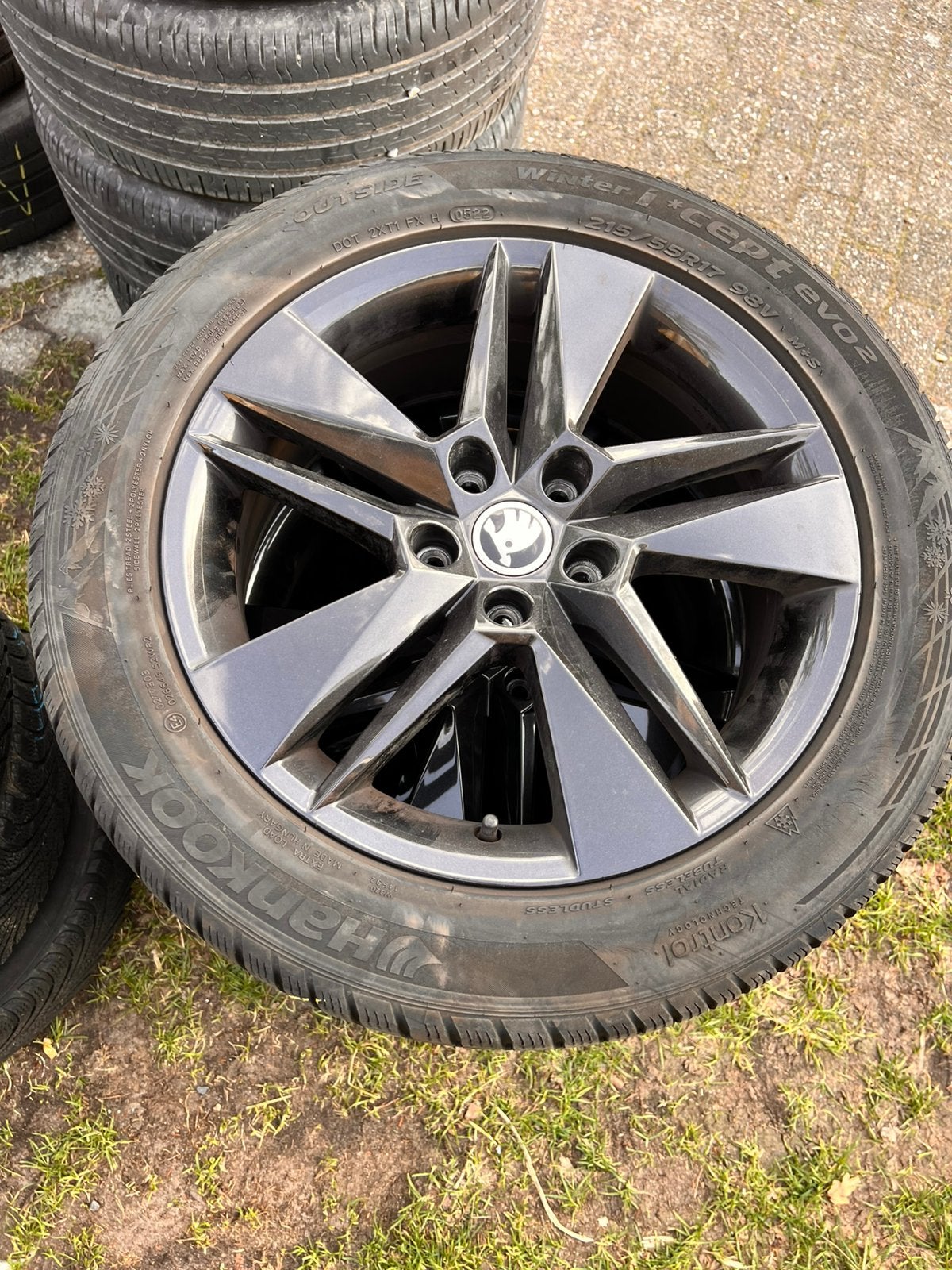 17” Skoda Octavia Superb karoq velgen 5x112 met winterbanden, Auto-onderdelen, Banden en Velgen, Ophalen, Gebruikt, Banden en Velgen