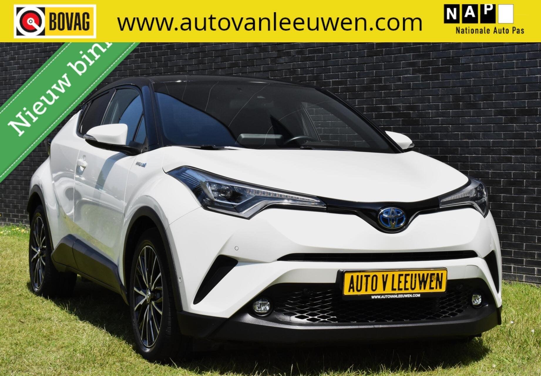 Toyota C-HR 1.8 Hybrid Executive MATRIX/LED/CAMERA/VOL MET O, Auto's, Euro 6, 4 cilinders, Met garantie (alle), Leder