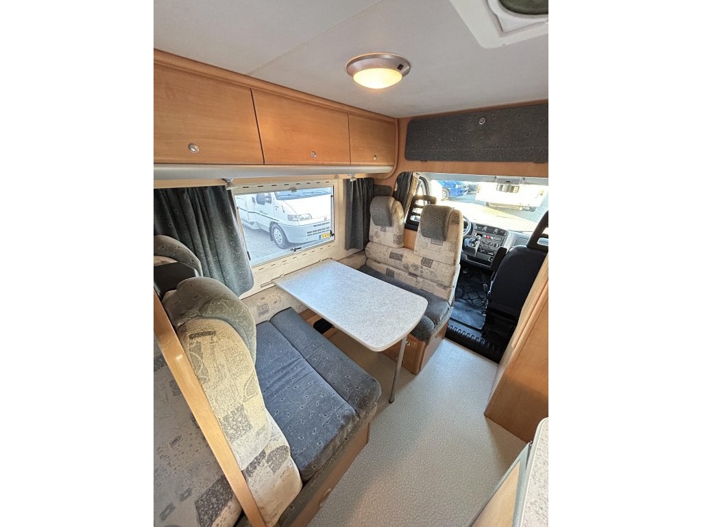 Foto 12 van Chausson WELCOME 70 Fransbed/NAP Fiat Ducato 2002