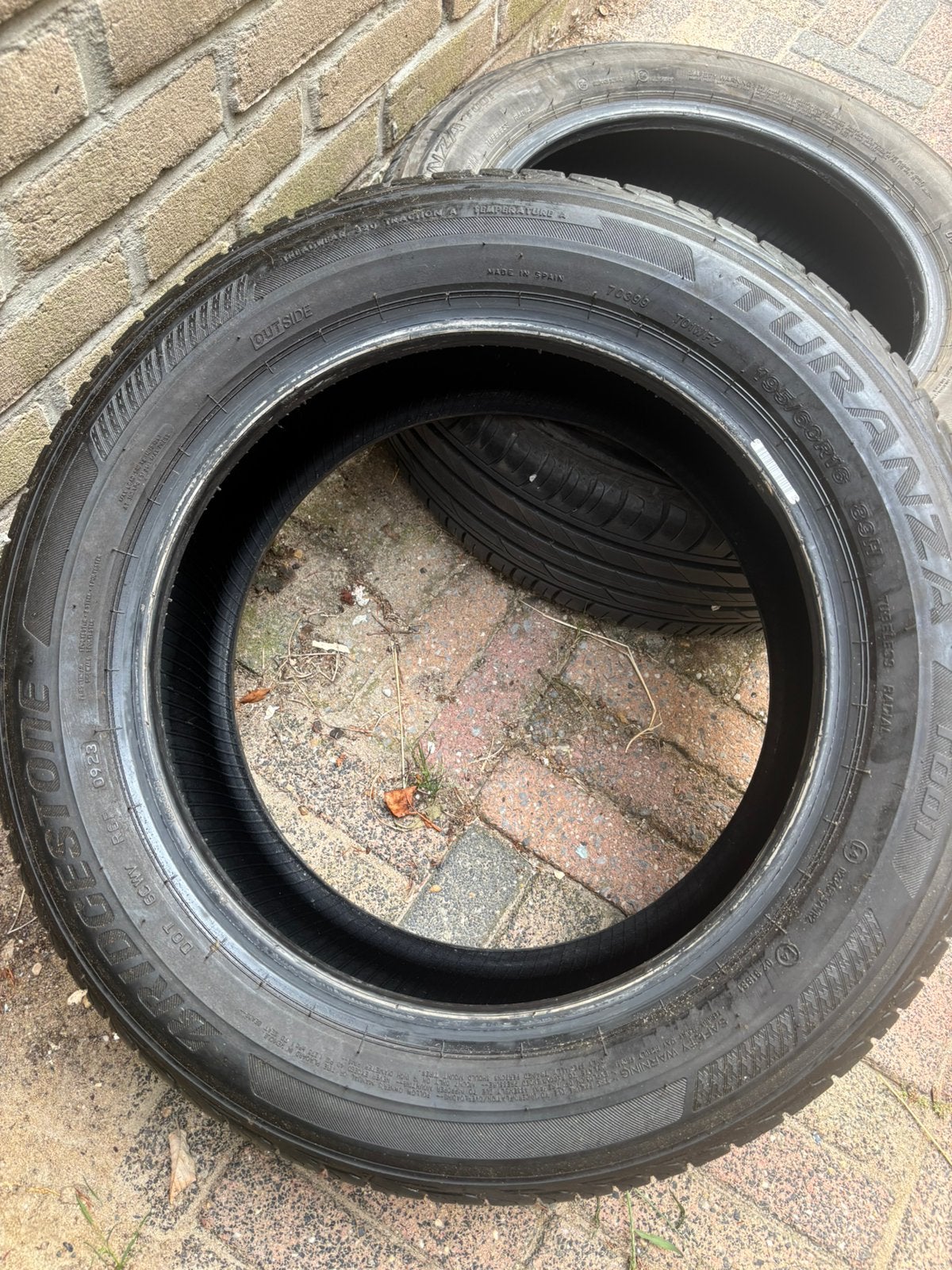 Bridgestone banden 2 stuks, Ophalen of Verzenden, Zo goed als nieuw