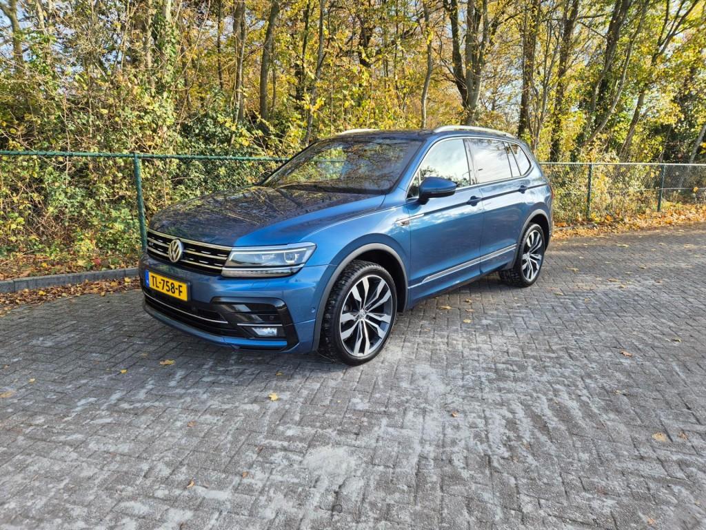 Volkswagen TIGUAN ALLSPACE Allspace 1.4 TFSI Dsg-R-LINE -7pe, Auto's, Volkswagen, 15 km/l, 4 cilinders, Blauw, 7 stoelen