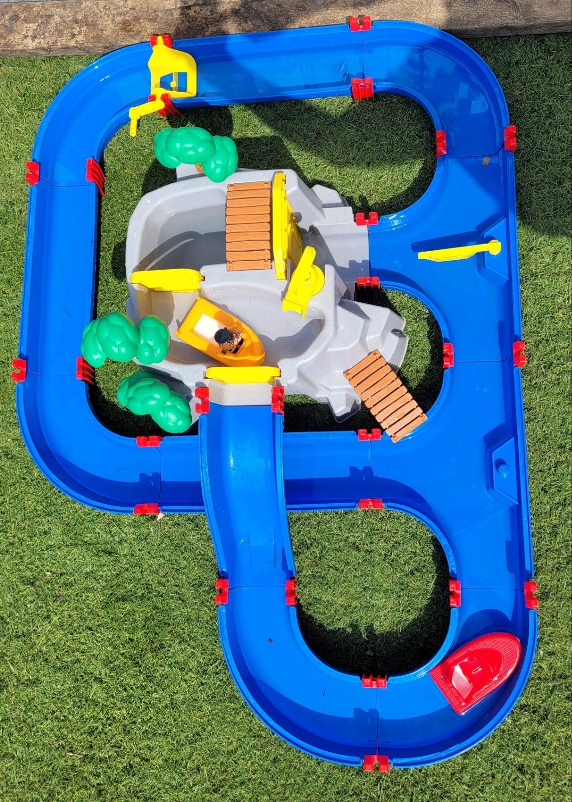 Aquaplay waterbaan met sluis en bootjes, Ophalen of Verzenden, Gebruikt