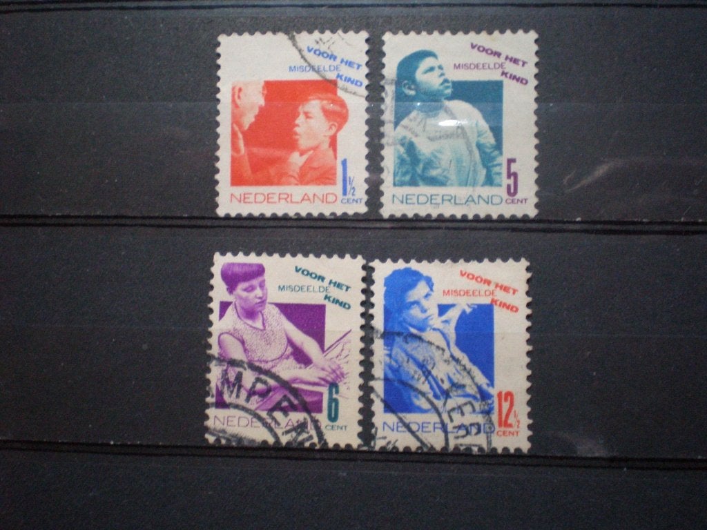 Nederland NVPH 240-243 gebruikt ( T 514)....€ 2,75, Postzegels en Munten, Postzegels | Nederland, Ophalen of Verzenden