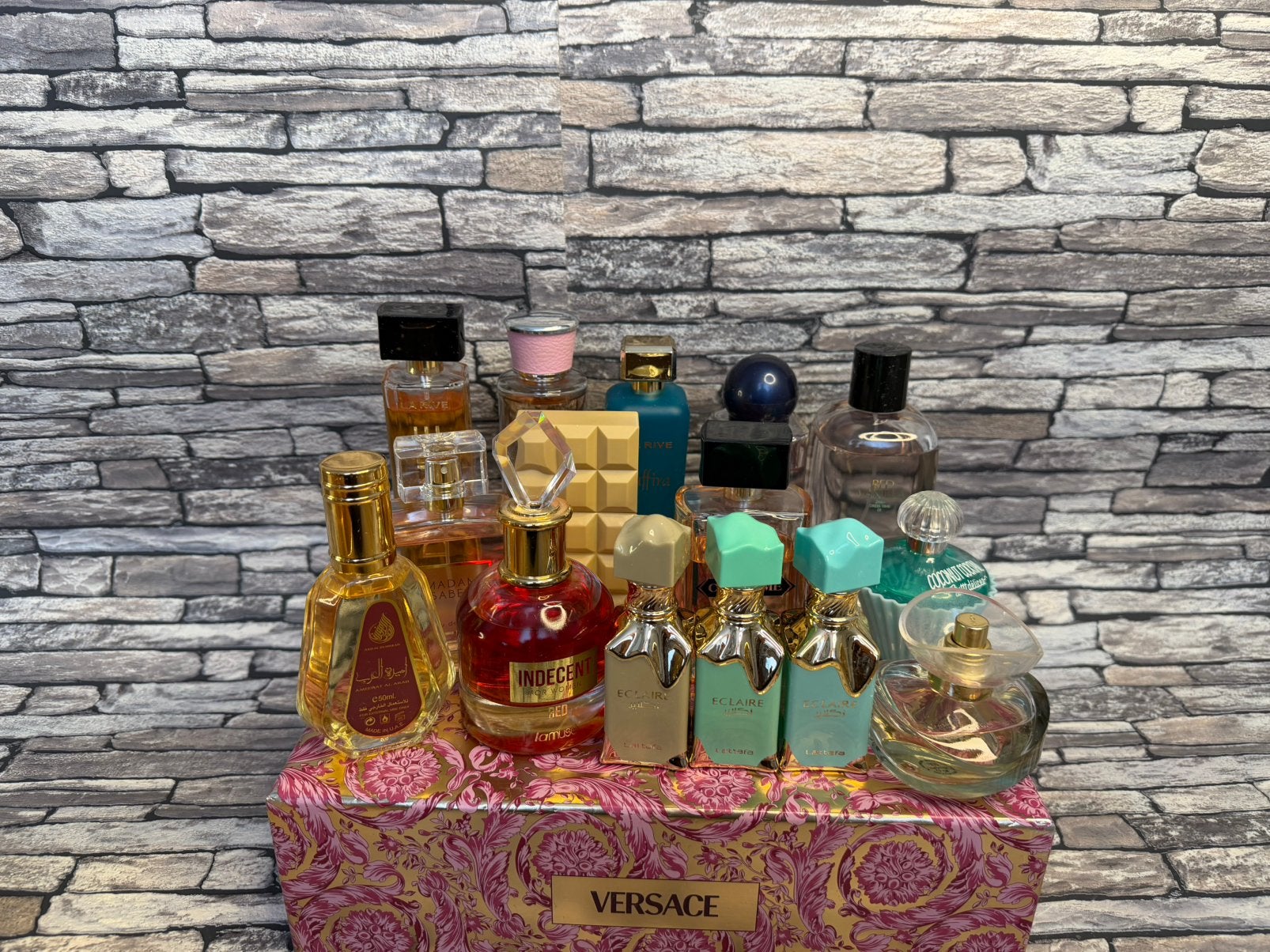Mooie parfumset – 15 verschillende parfums, Ophalen of Verzenden, Zo goed als nieuw, Parfumfles