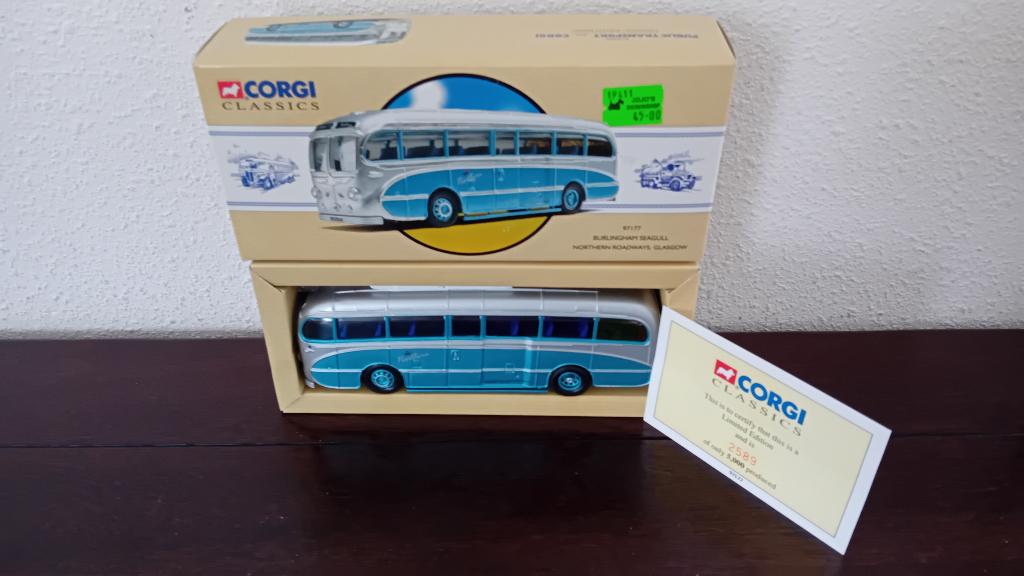 Corgi  classic, Hobby en Vrije tijd, Modelauto's | 1:43, Ophalen, Nieuw, Bus of Vrachtwagen, Corgi