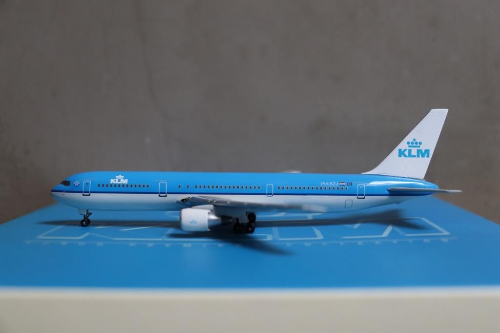 Dragon Wings Boeing 767-300 KLM 1/400, Ophalen of Verzenden, Zo goed als nieuw, Schaalmodel