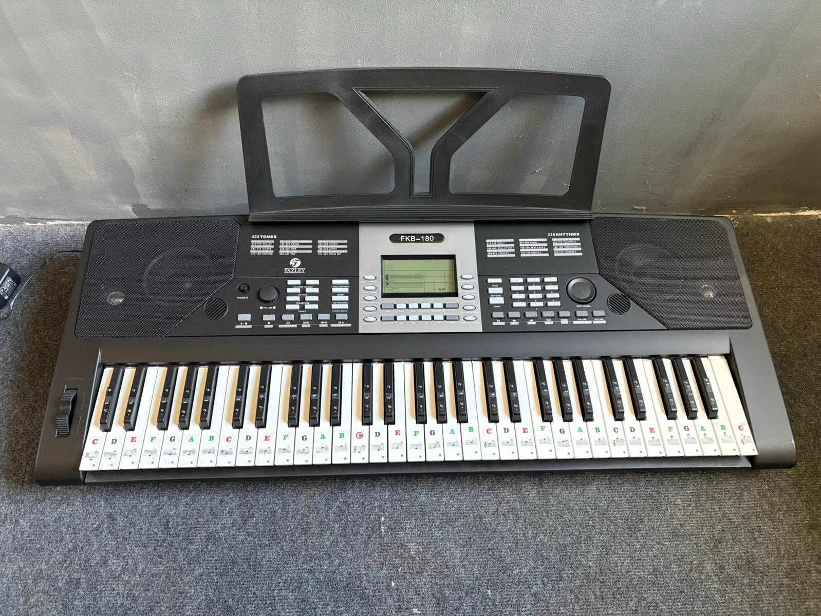 Keyboard NIEUW, Muziek en Instrumenten, Ophalen, Zo goed als nieuw, 61 toetsen, Overige merken