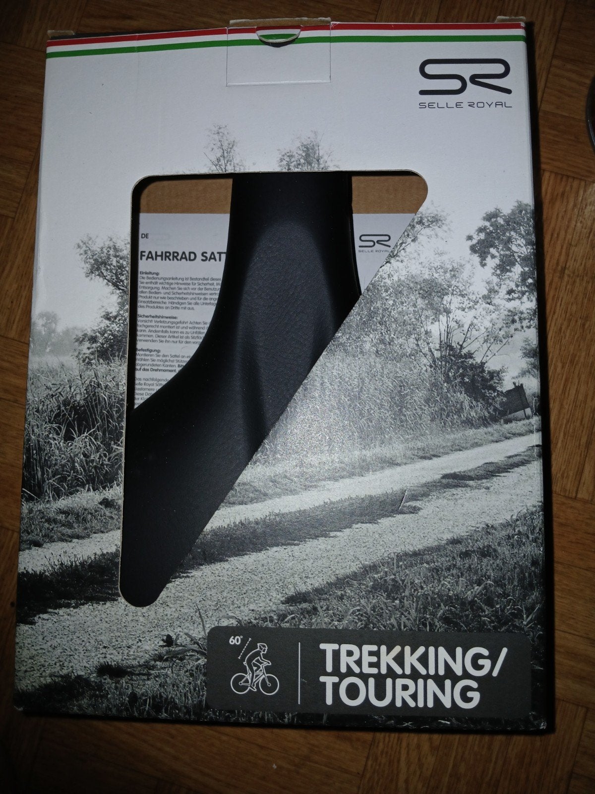 Selle Royal Trekking/Touring Zadel - Nieuw in doos, Ophalen, Selle Royal, Nieuw, Kunststof