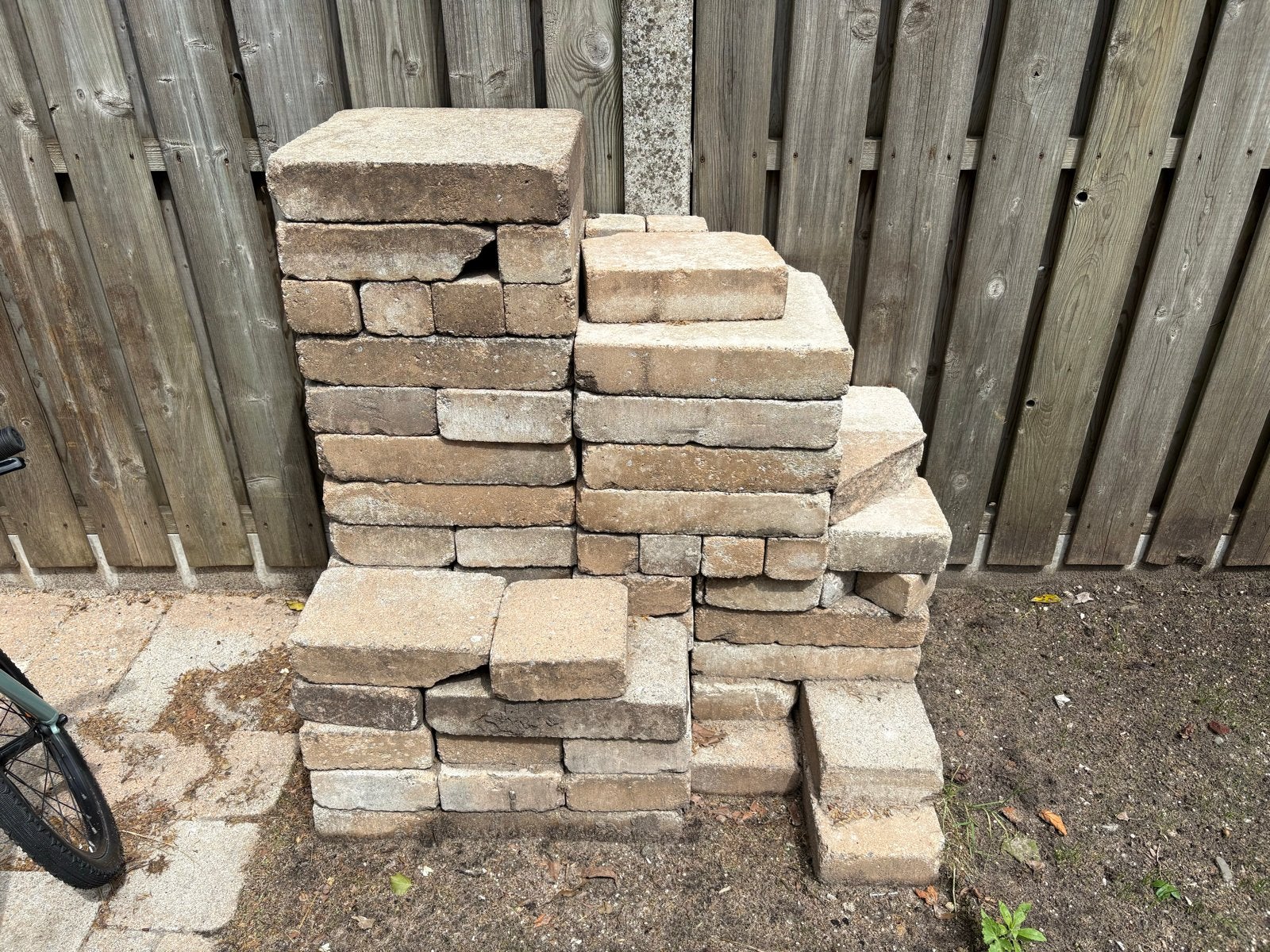 Gratis - Betontegels voor terras, Ophalen, Gebruikt, 10 m² of meer, Beton