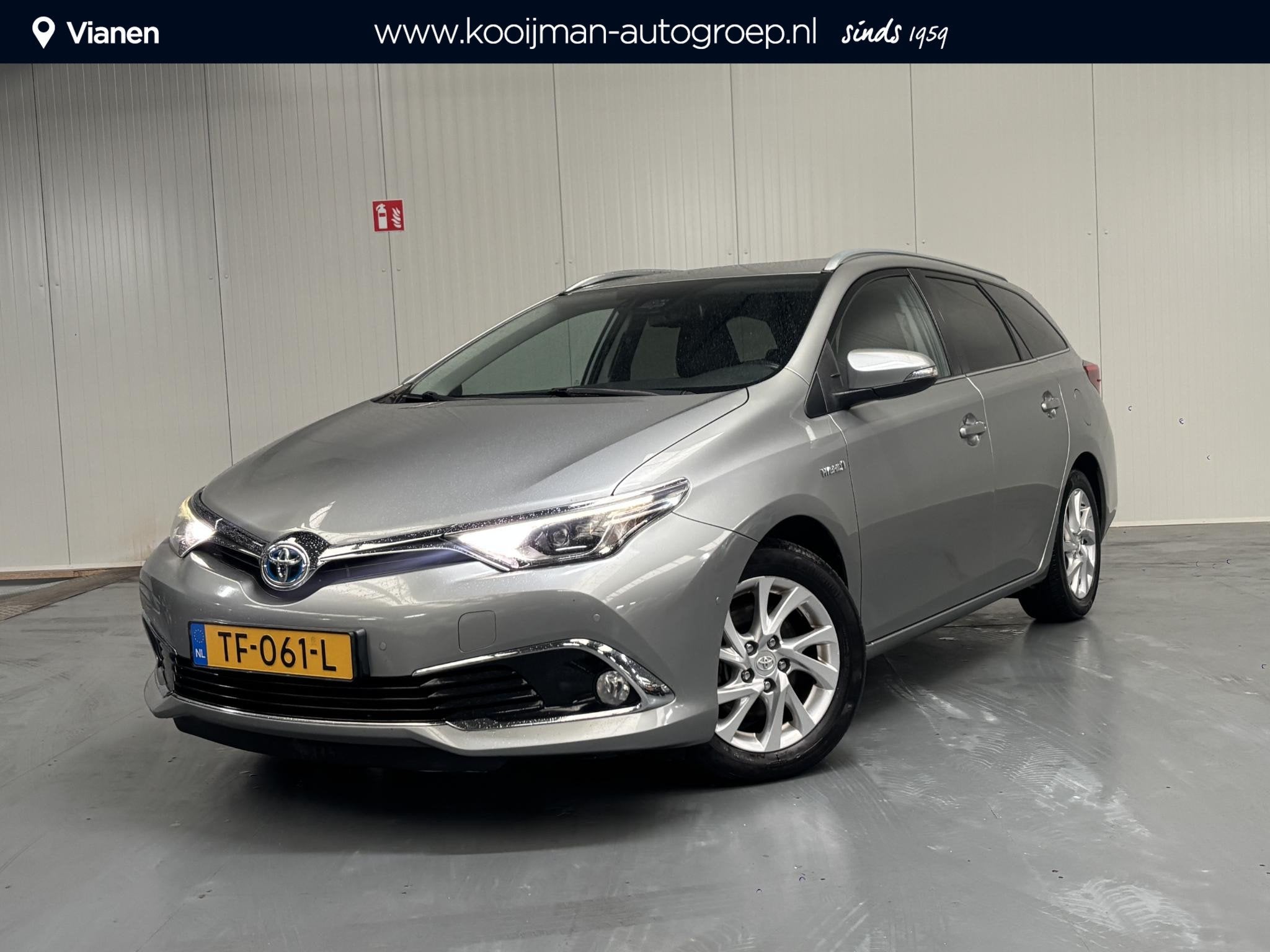 Toyota Auris Touring Sports 1.8 Hybrid Executive