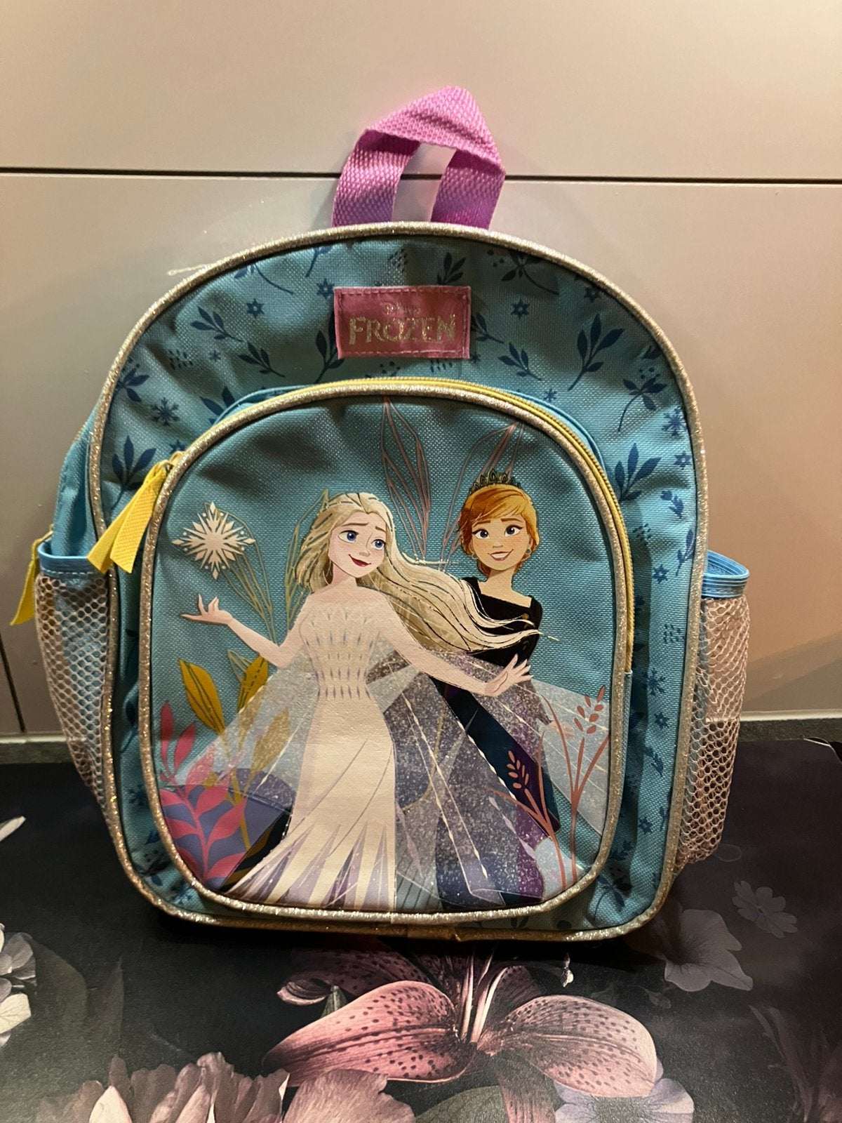 Frozen tas, Minder dan 30 cm, Disney of Dora, 25 tot 40 cm, Ophalen of Verzenden
