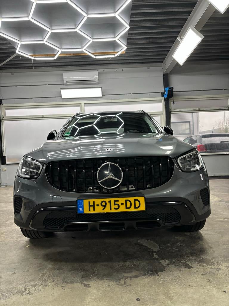 Mercedes-Benz GLC 200 197pk 9G-TRONIC 2020 Grijs, Achterwielaandrijving, 4 cilinders, 2000 kg, GLC
