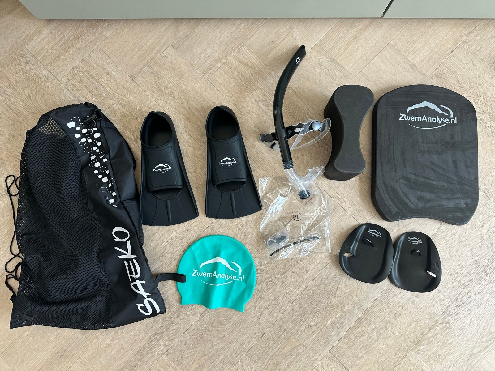 Borstcrawlset compleet met snorkel, zoomers (L 39-41) en mee, Ophalen of Verzenden, Zo goed als nieuw