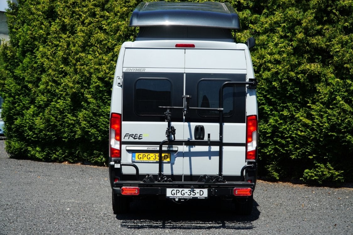 Foto 5 van Hymer Free 600 Campus 5 Slaapplaatsen Slaapdak 140 MultiJet!