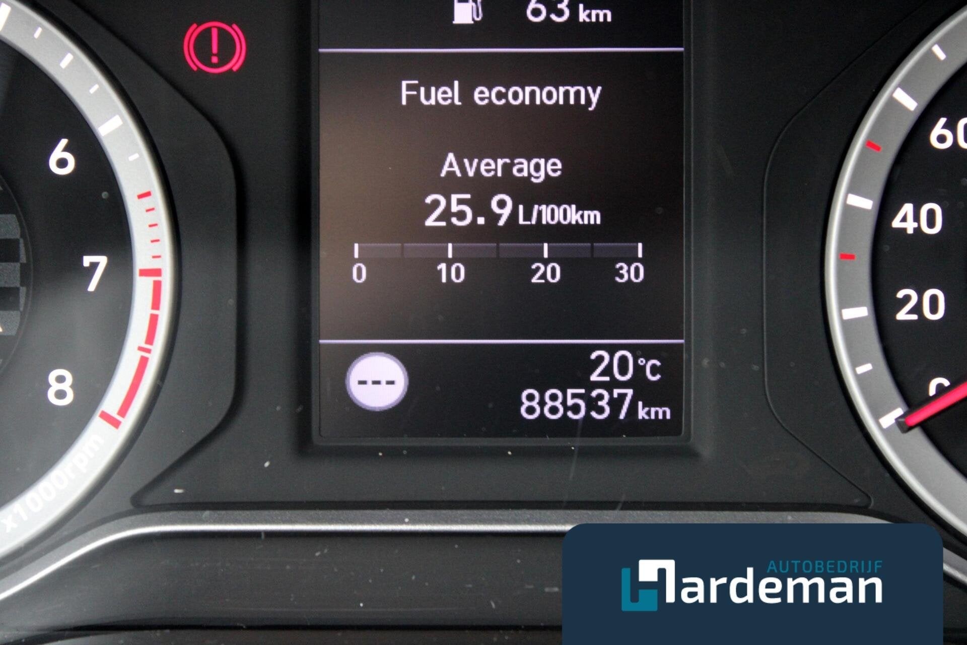 Hyundai i10 1.0 Comfort Carplay Stoelverw., Voorwielaandrijving, Gebruikt, 4 stoelen, Wit