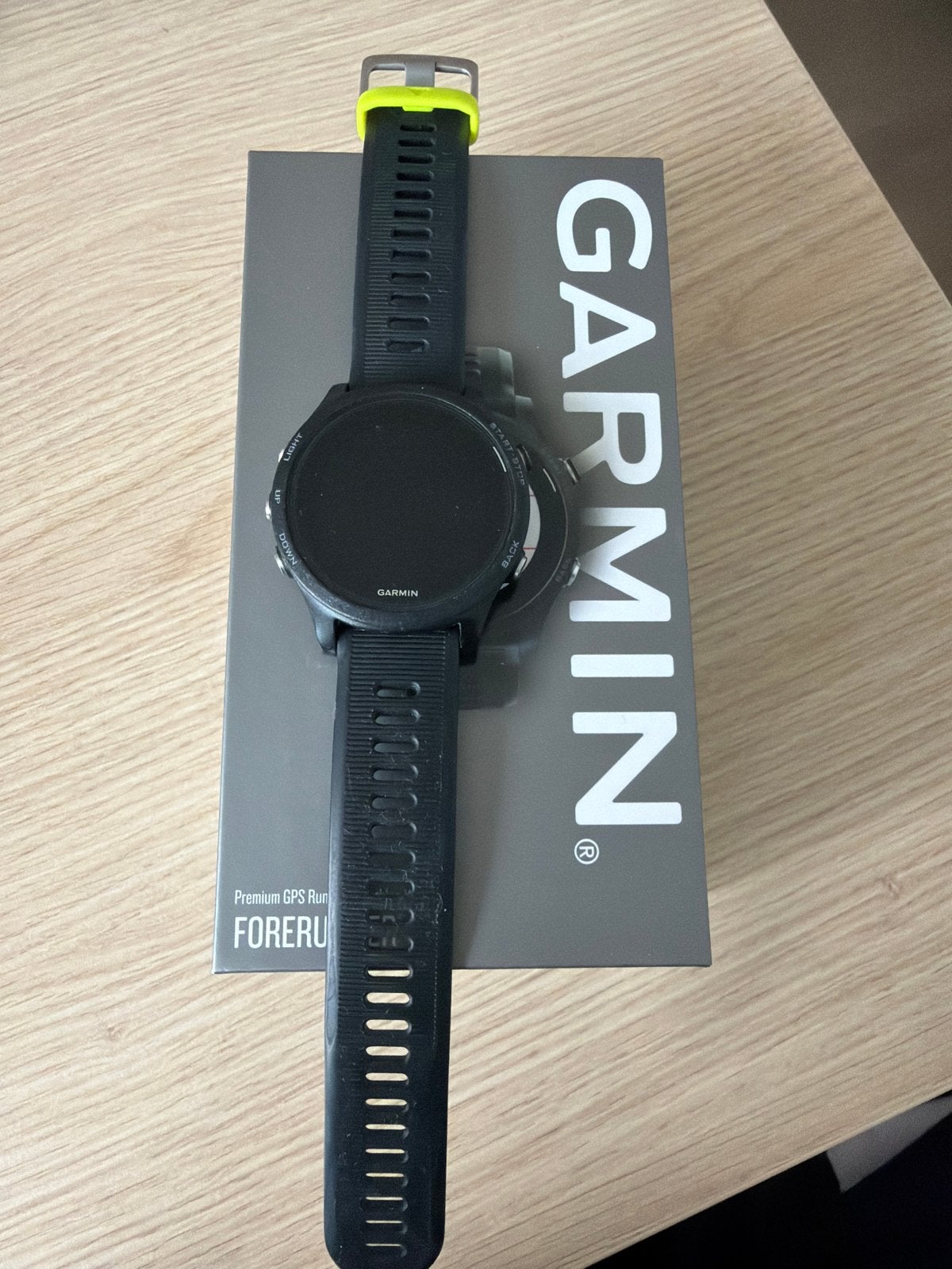 Garmin Forerunner 935 GPS sporthorloge met hartslagmeter, Ophalen, Zwart, Waterdicht, Android