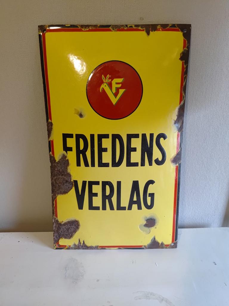 Gaaf oud emaille bord Friedensverlag, Verzamelen, Ophalen of Verzenden, Gebruikt, Reclamebord