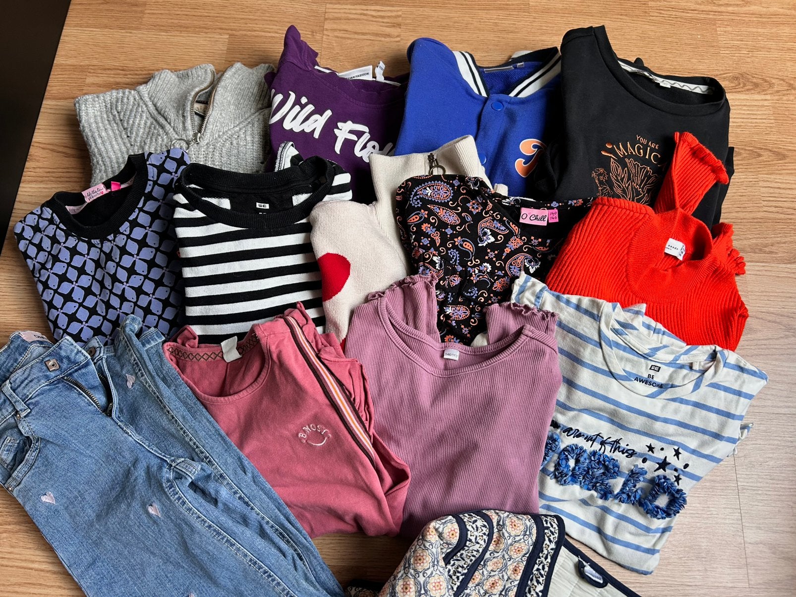 Pakket meisjes 140-146 truien longsleeves jeans, Verzenden, Zo goed als nieuw, Maat 146