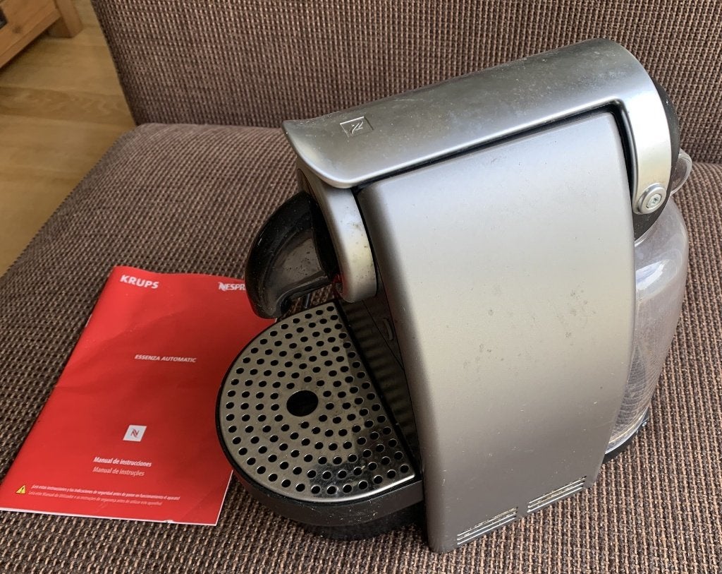 Nespresso machine (defect ?), Witgoed en Apparatuur, Koffiezetapparaten, Niet werkend, Espresso apparaat, Ophalen
