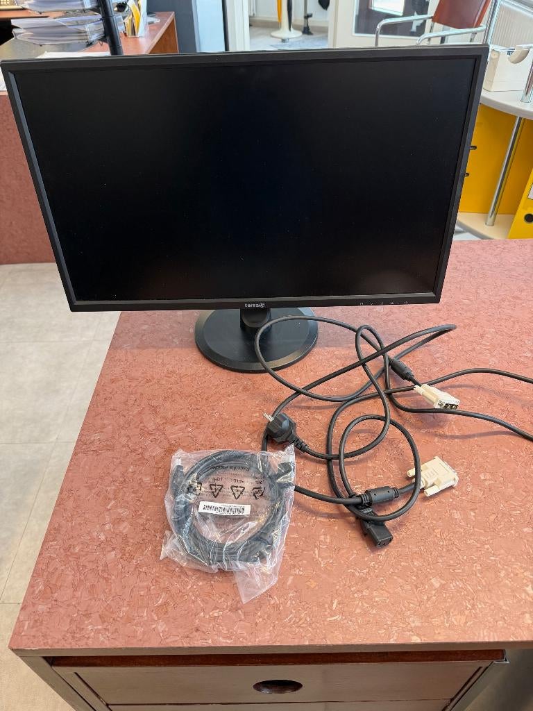 TFT /LCD monitor 24 inch, HDMI, Full HD, Zo goed als nieuw, Terra