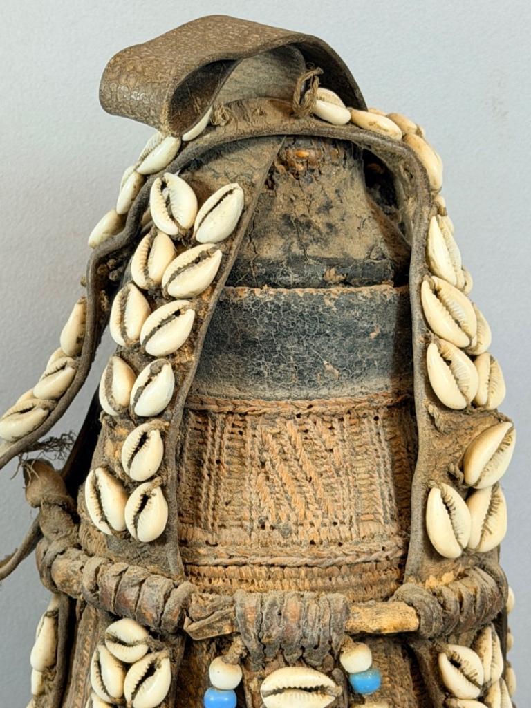 260347 - Zwaar Oud Afrikaans Vuvi masker - Gabon, Ophalen of Verzenden