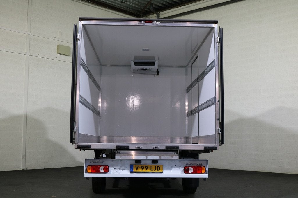 Renault Master 2.3 dCi Koelwagen Vrieswagen -20 Graden Dag e, Voorwielaandrijving, Stof, Gebruikt, 4 cilinders